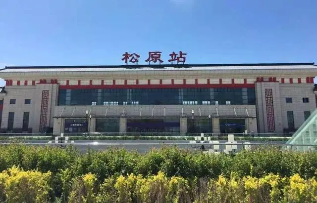 武漢到松原物流專線-武漢至松原貨運公司